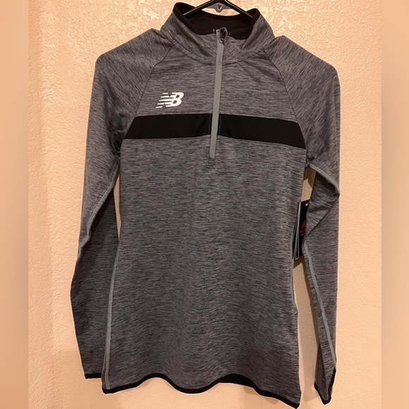 New Balance athletic half zip. - Picture 4 of 6